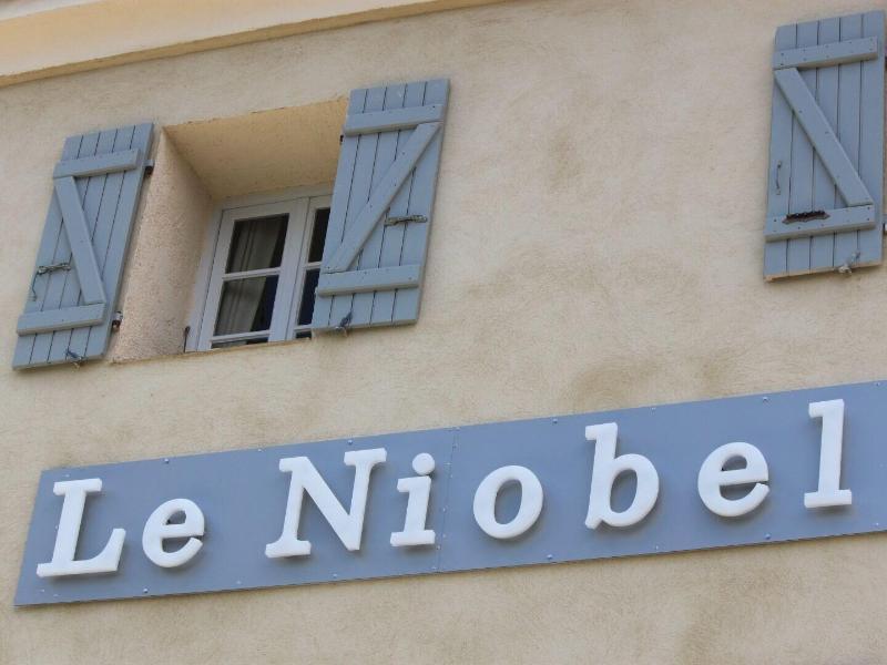 Hotel Le Niobel - Hotel De Charme Belgodere  Exterior photo