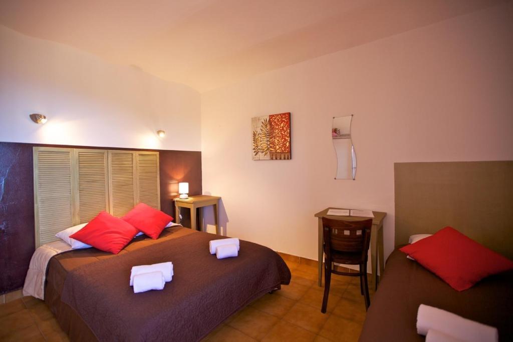 Hotel Le Niobel - Hotel De Charme Belgodere  Room photo